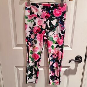 Betsey Johnson Girls Pink Rose Floral Capri Leggings